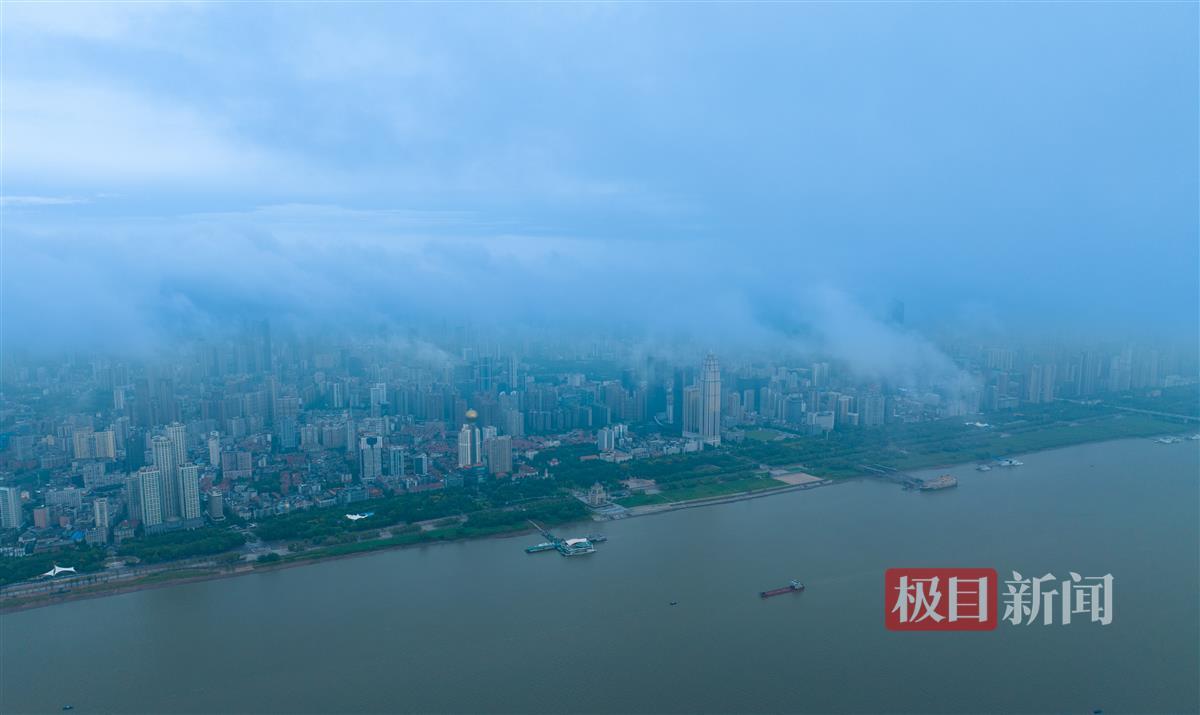 巴黎人游艺地址